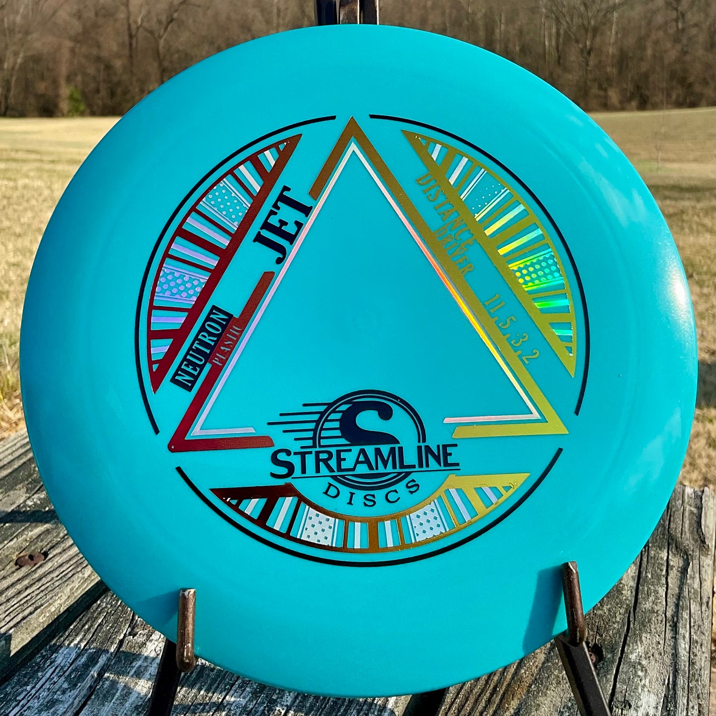 Streamline Neutron Jet