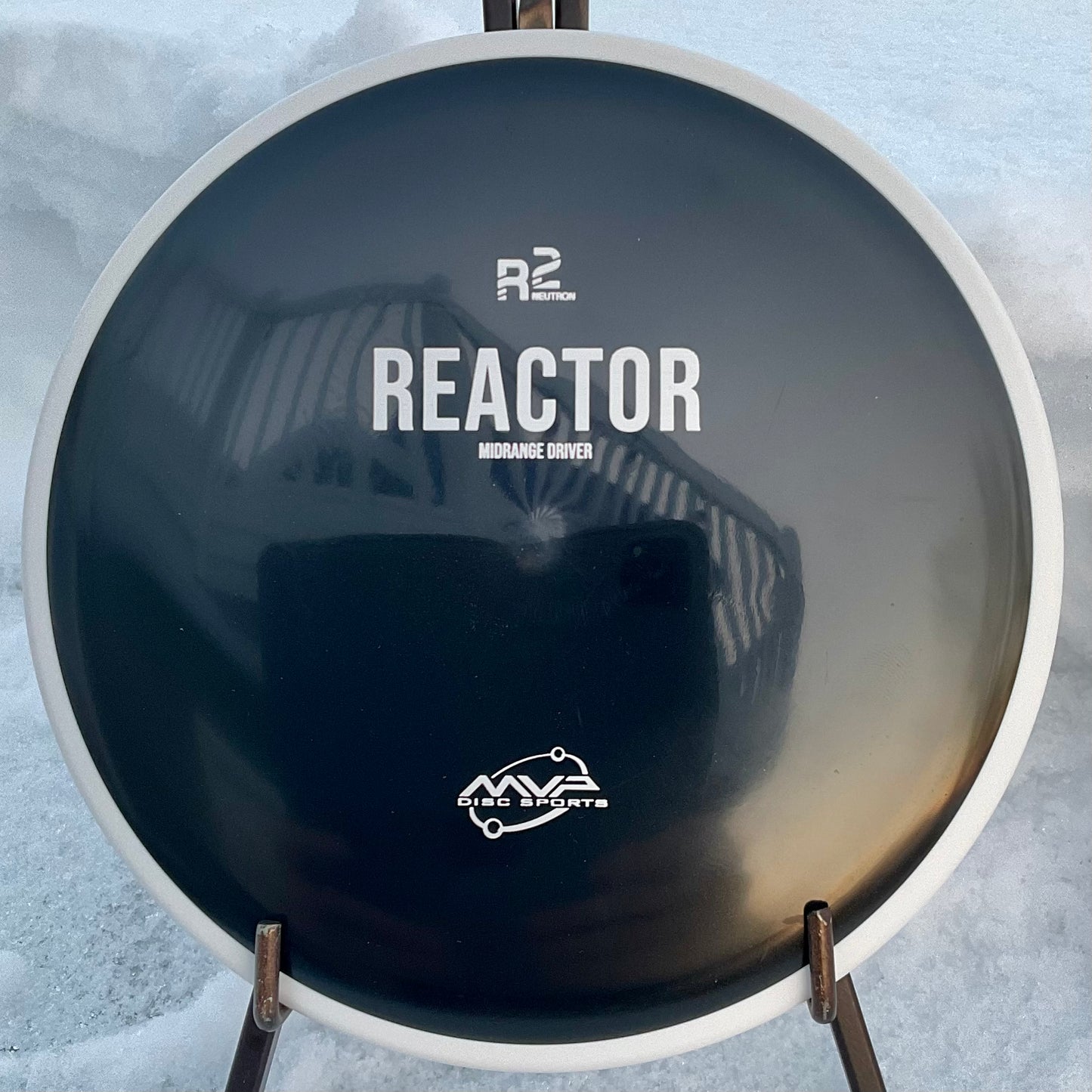 MVP R2 Neutron Reactor