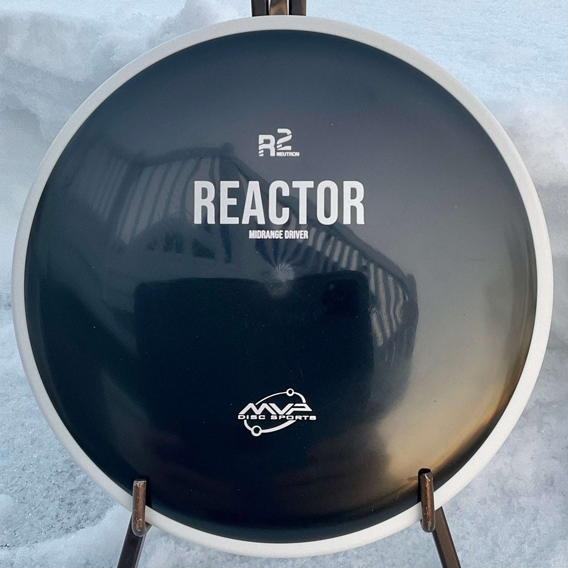 MVP R2 Neutron Reactor