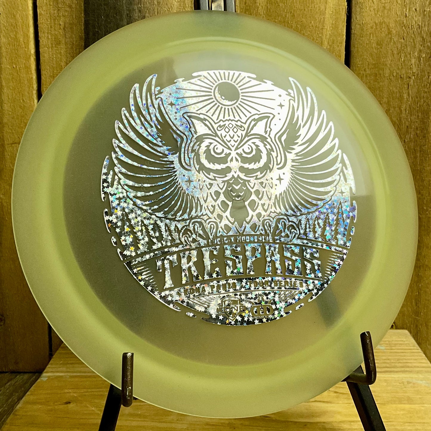 Dynamic Discs Lucid-X Moonshine Trespass - Kona Panis Team Series