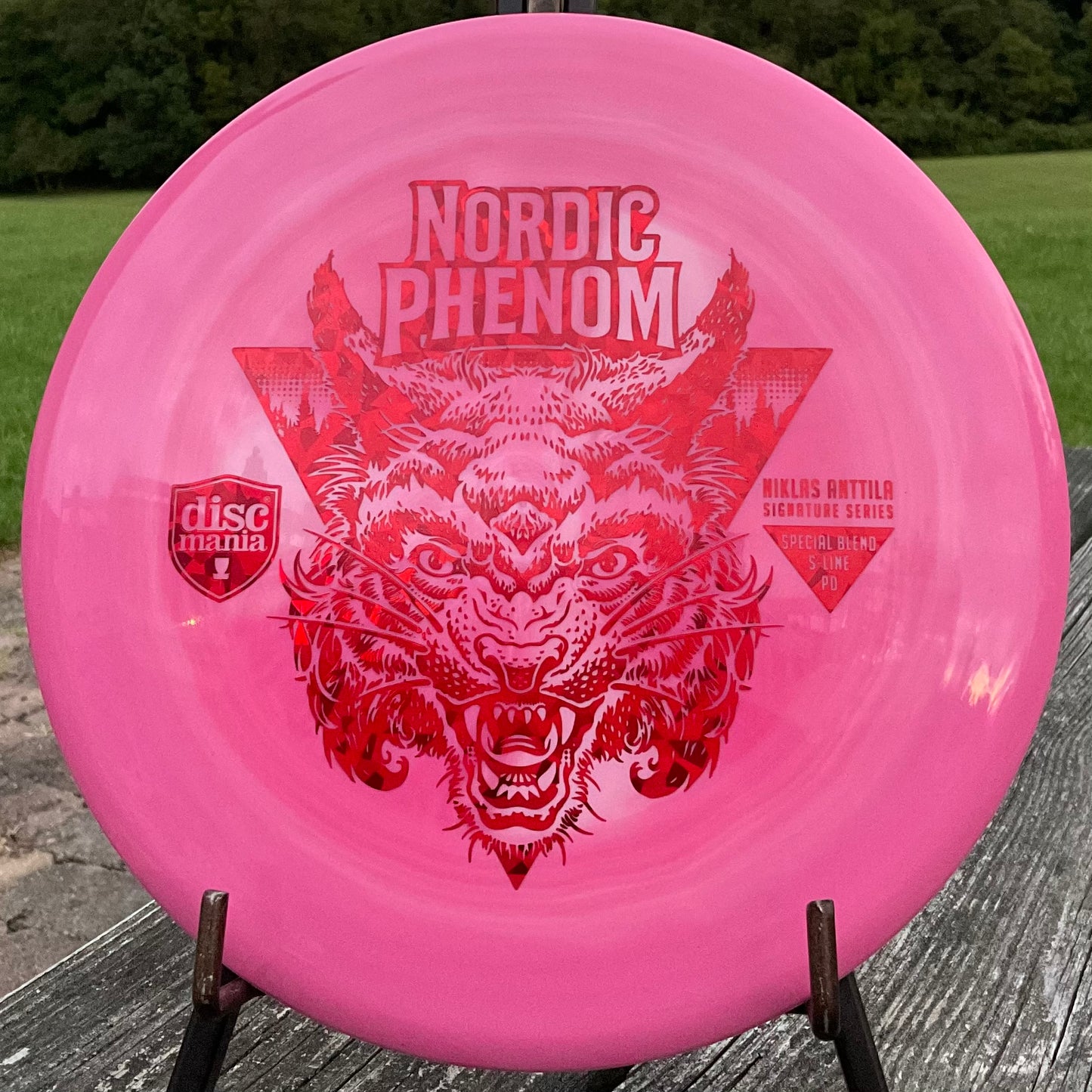 Discmania Nordic Phenom - 2022 Niklas Anttila Signature Series Special Blend S-Line PD