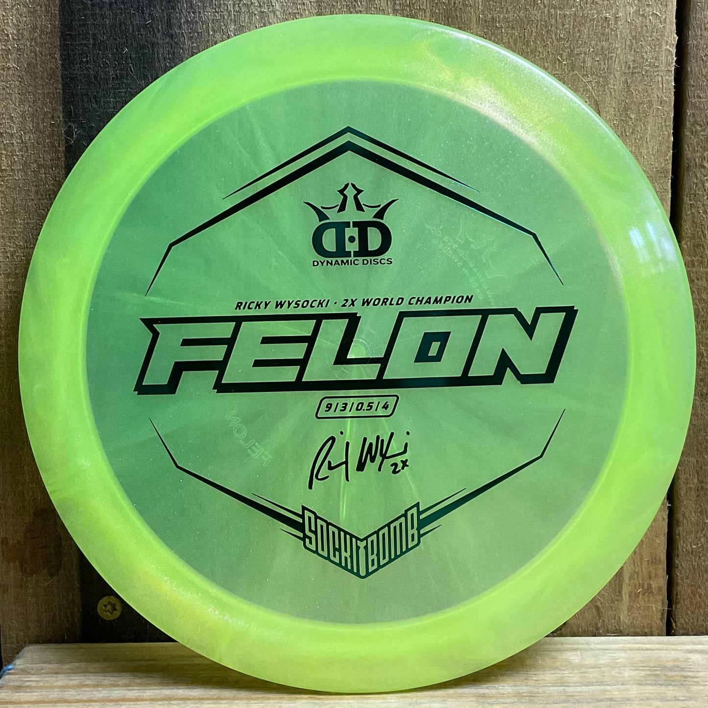 Dynamic Discs Lucid-Ice Glimmer Felon - 2022 Ricky Wysocki Sockibomb Stamp