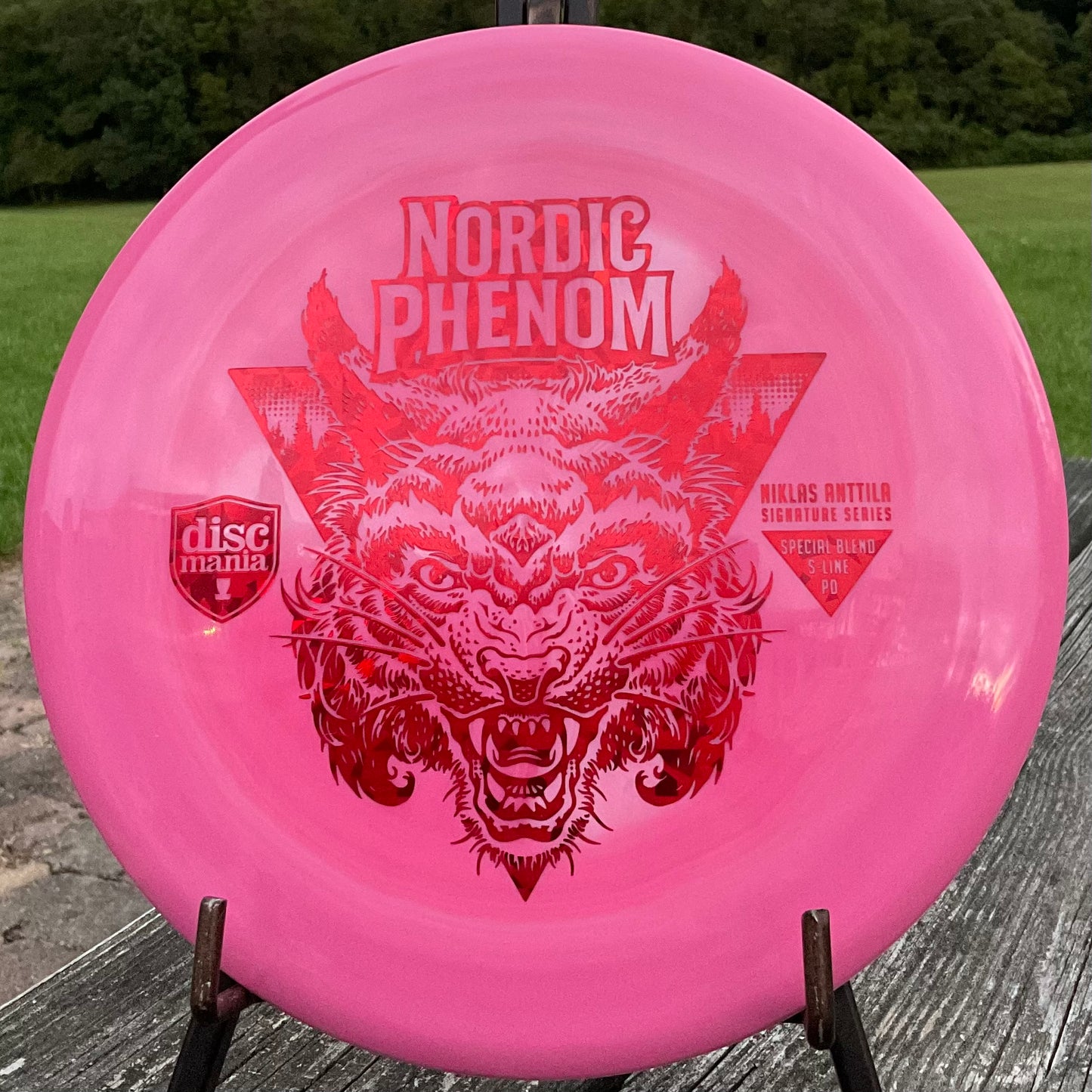 Discmania Nordic Phenom - 2022 Niklas Anttila Signature Series Special Blend S-Line PD