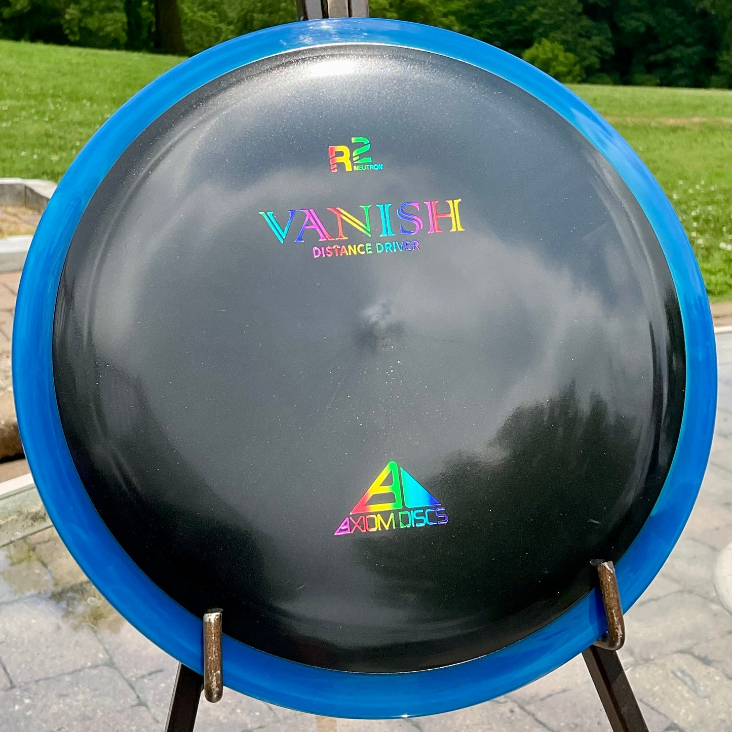 Neutron Vanish