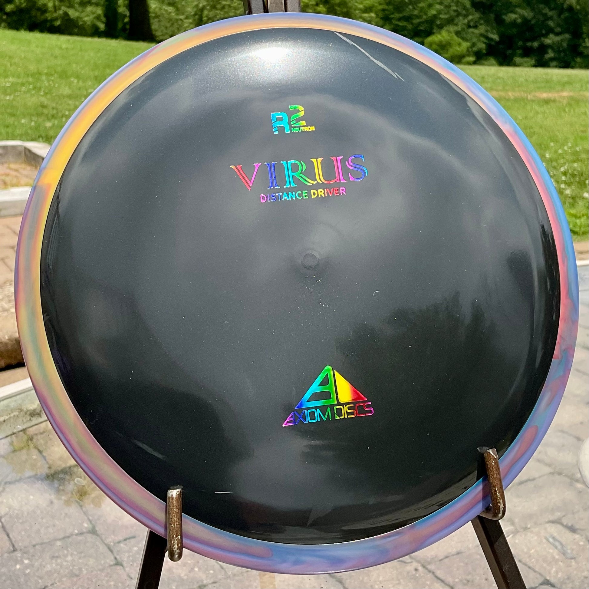 Axiom Discs R2 Neutron Virus