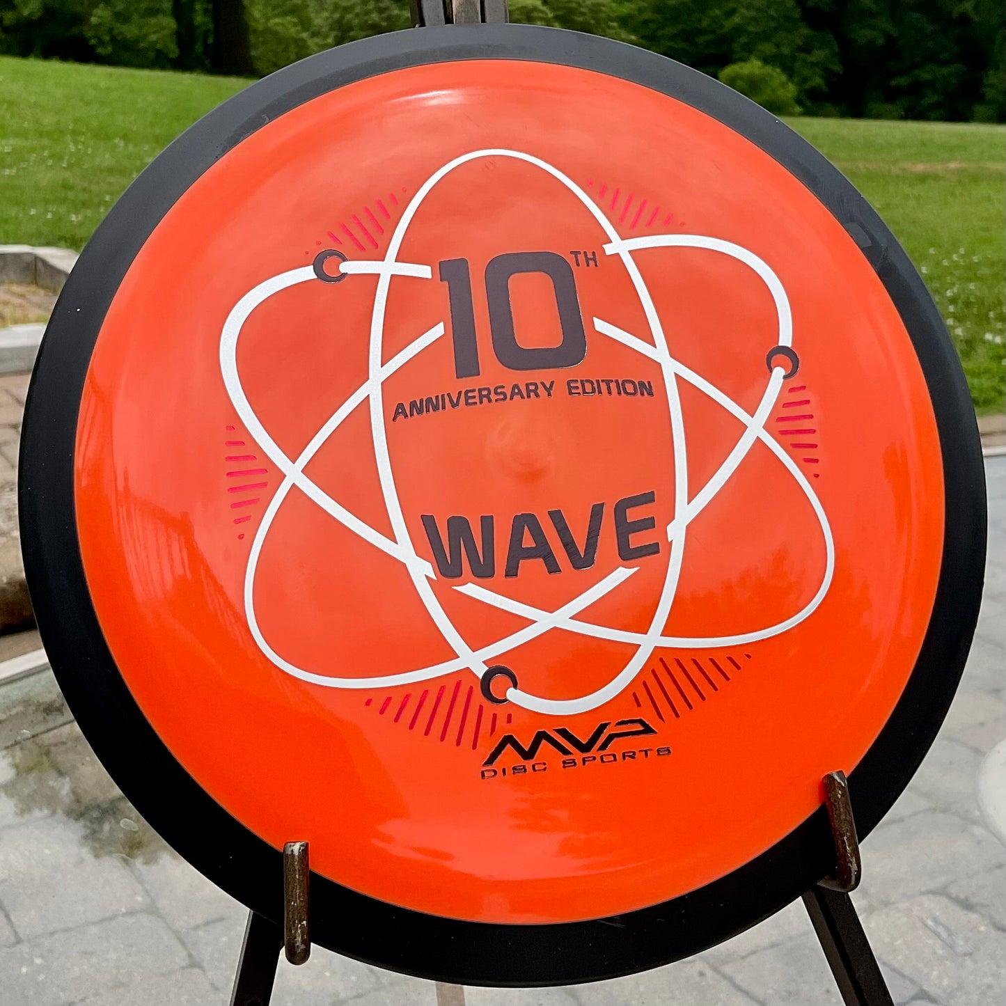 Neutron Wave