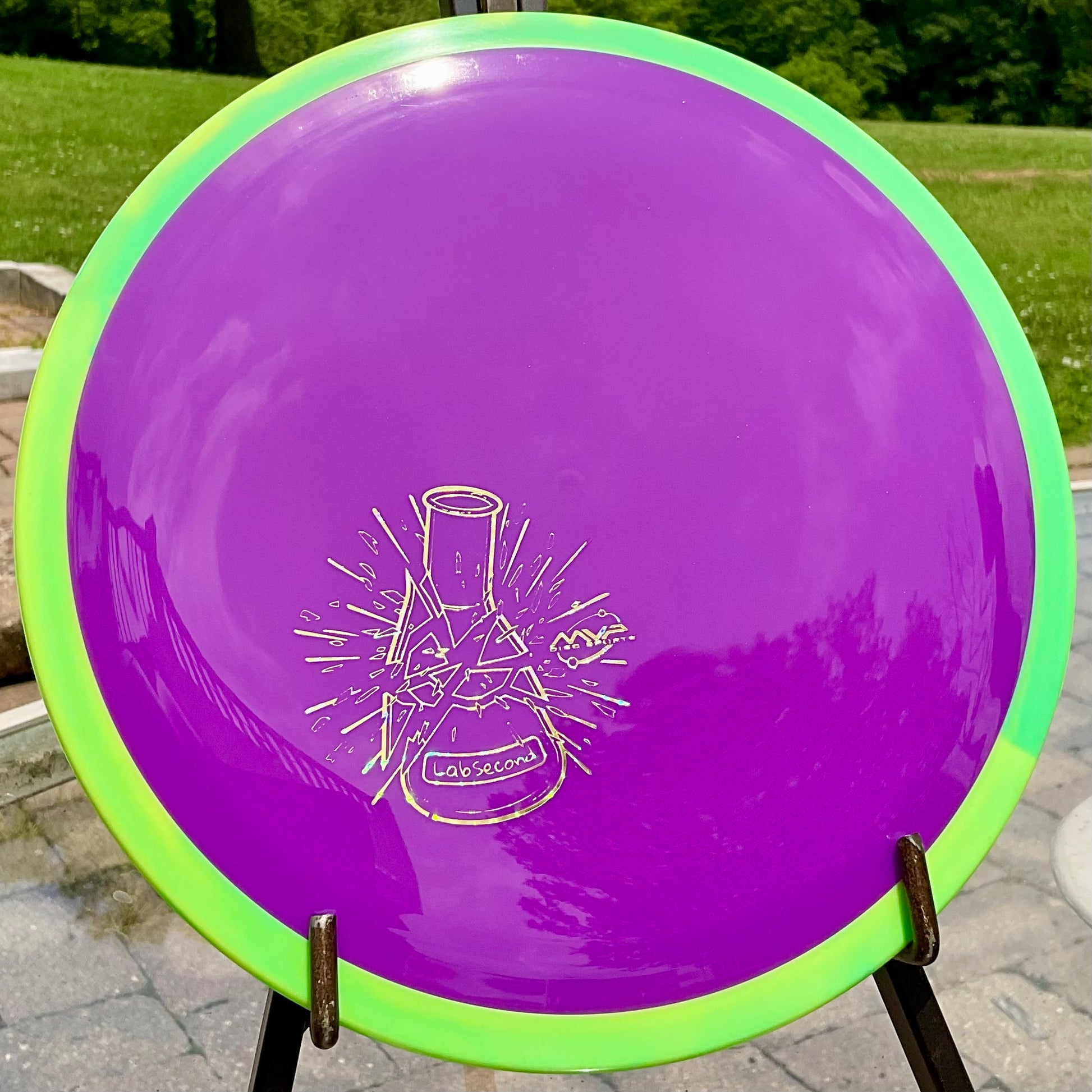 Axiom Discs L2 Neutron Fireball