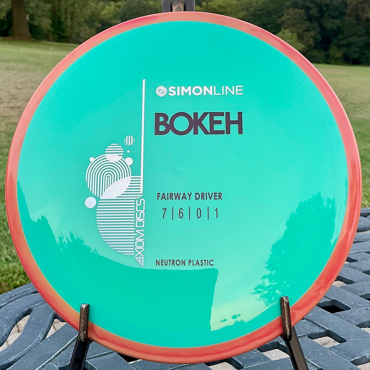 Neutron Bokeh - Simon Line